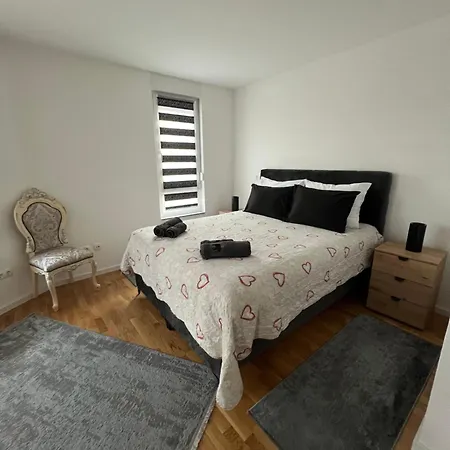 Stupine Gold * טוזלה