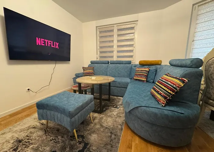 Stupine Gold 公寓 图兹拉