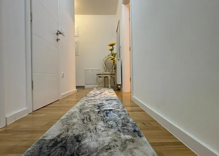 Stupine Gold * 图兹拉