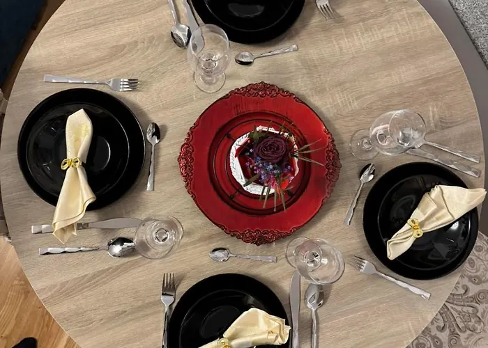 公寓 Stupine Gold 图兹拉